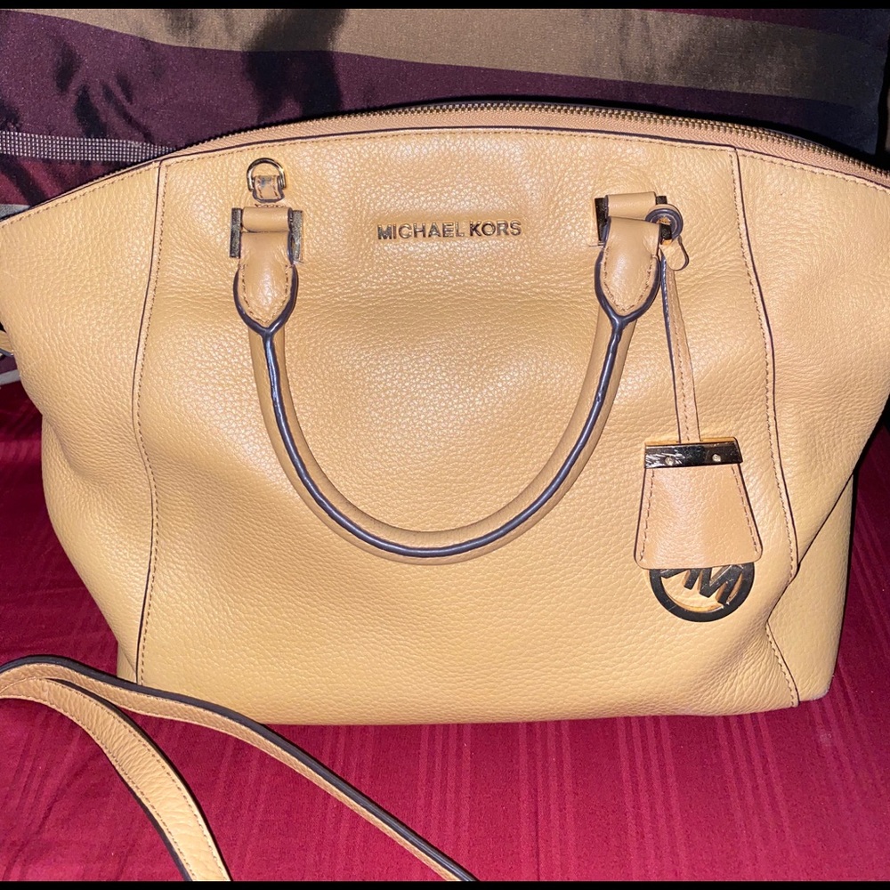 Michael Kors Riley Satchel